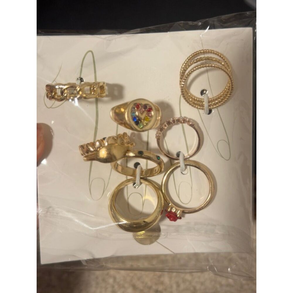 8 Pc Gold Eclectic Ring Bundle w/ Rainbow Heart & Rose